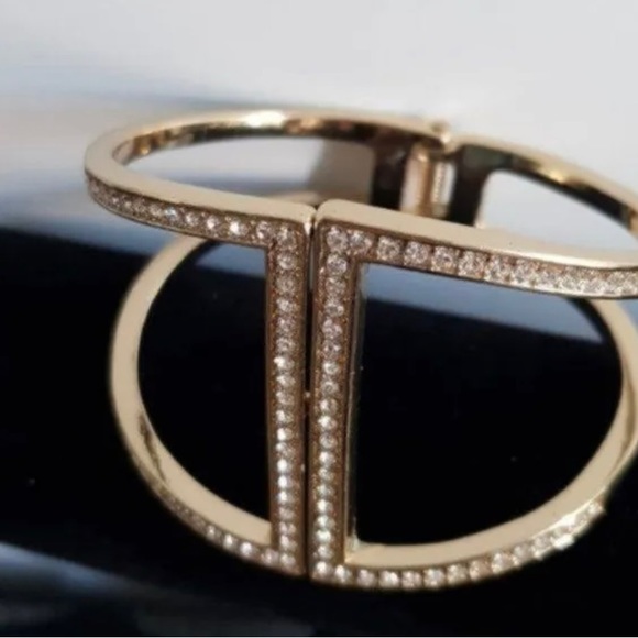 Banana Republic gold and rhinestone cuff bracelet - Picture 3 of 5